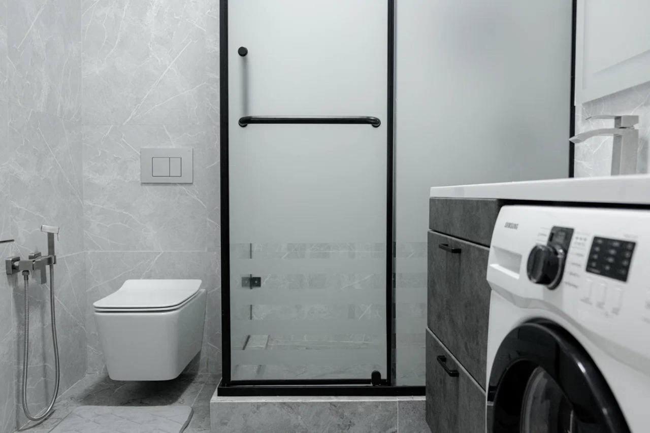 Qonaq Apartments Comfort City 3 view 5