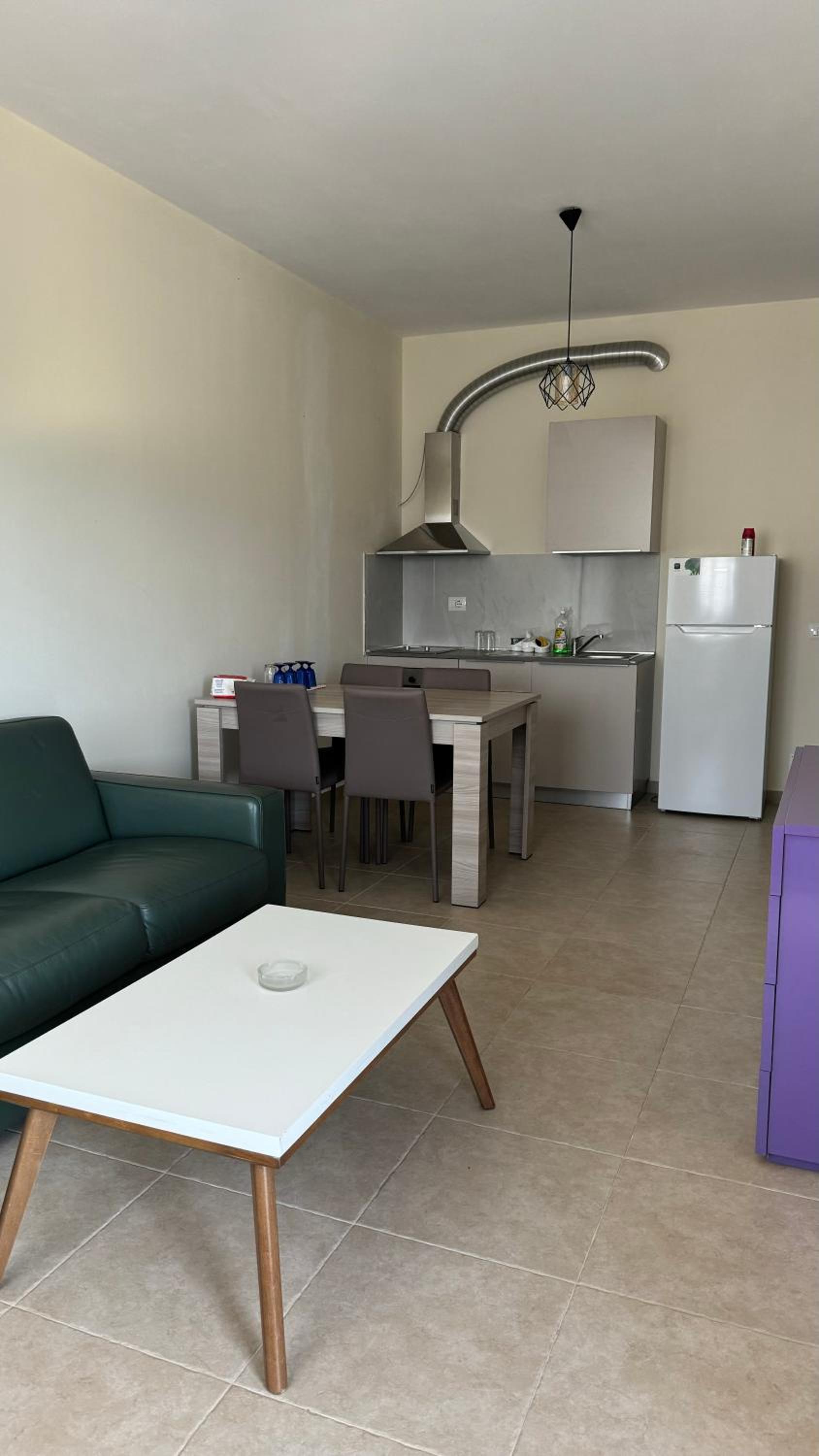 Apartament Todhe - Gjiri Lalezit 500m from the beach