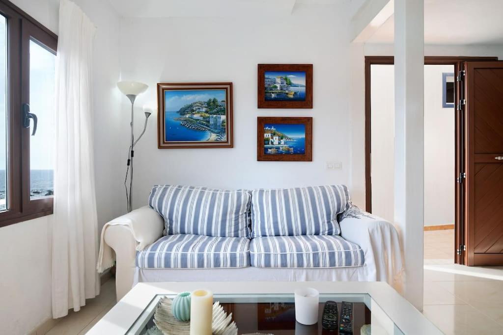 Casa Luisa Anclada frente al mar