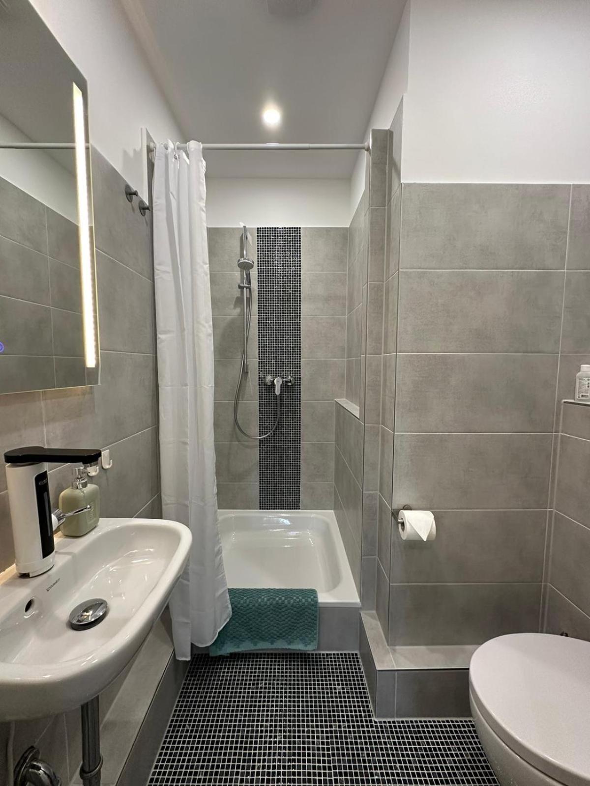 Gästehaus Bützfleth, Rad-Hotel, Arbeit & Privat, Bed & Breakfast, Mitten am Elb-Rad-Wanderweg
