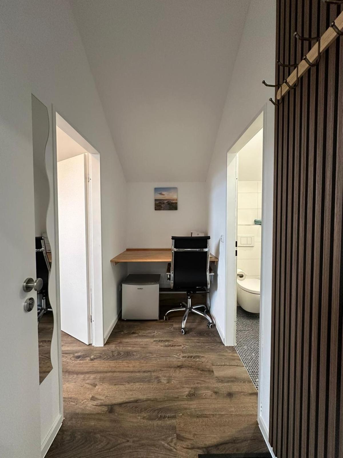 Gästehaus Bützfleth, Rad-Hotel, Arbeit & Privat, Bed & Breakfast, Mitten am Elb-Rad-Wanderweg