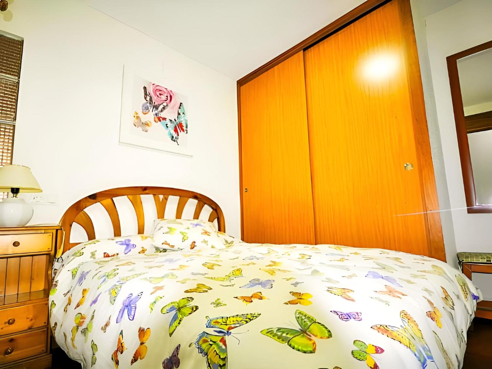 Apartamento en Zona Baja Garaje Opcional y Descuentos Especiales en Acceso a Pistas y Equipamiento