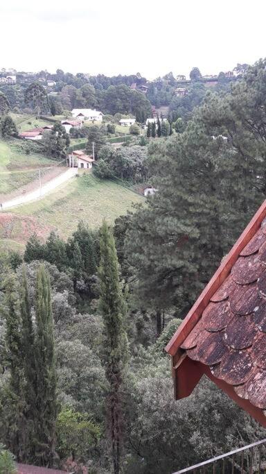 Casa e Vista privilegiadas no Alto do Capivari