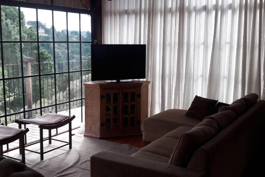 Casa e Vista privilegiadas no Alto do Capivari