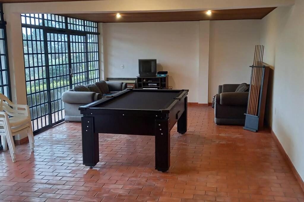 Casa e Vista privilegiadas no Alto do Capivari
