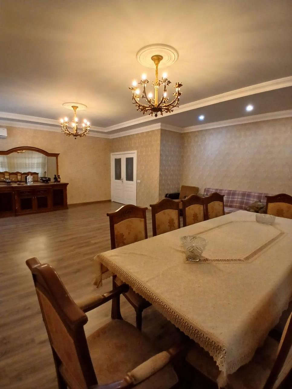 Spacious 4-Bed Country Getaway Home