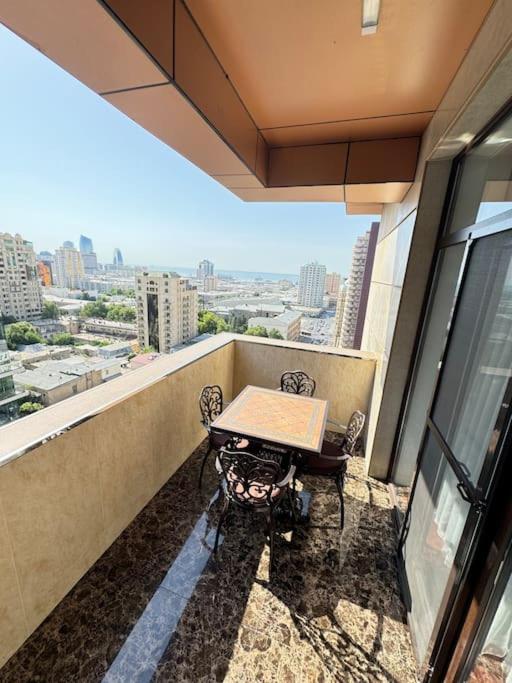 Luxury Apartment In Downtown