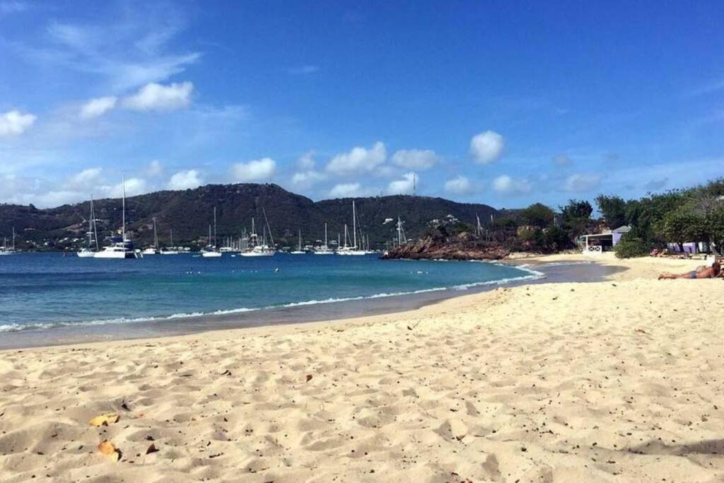 Neaja's English Harbour Escape