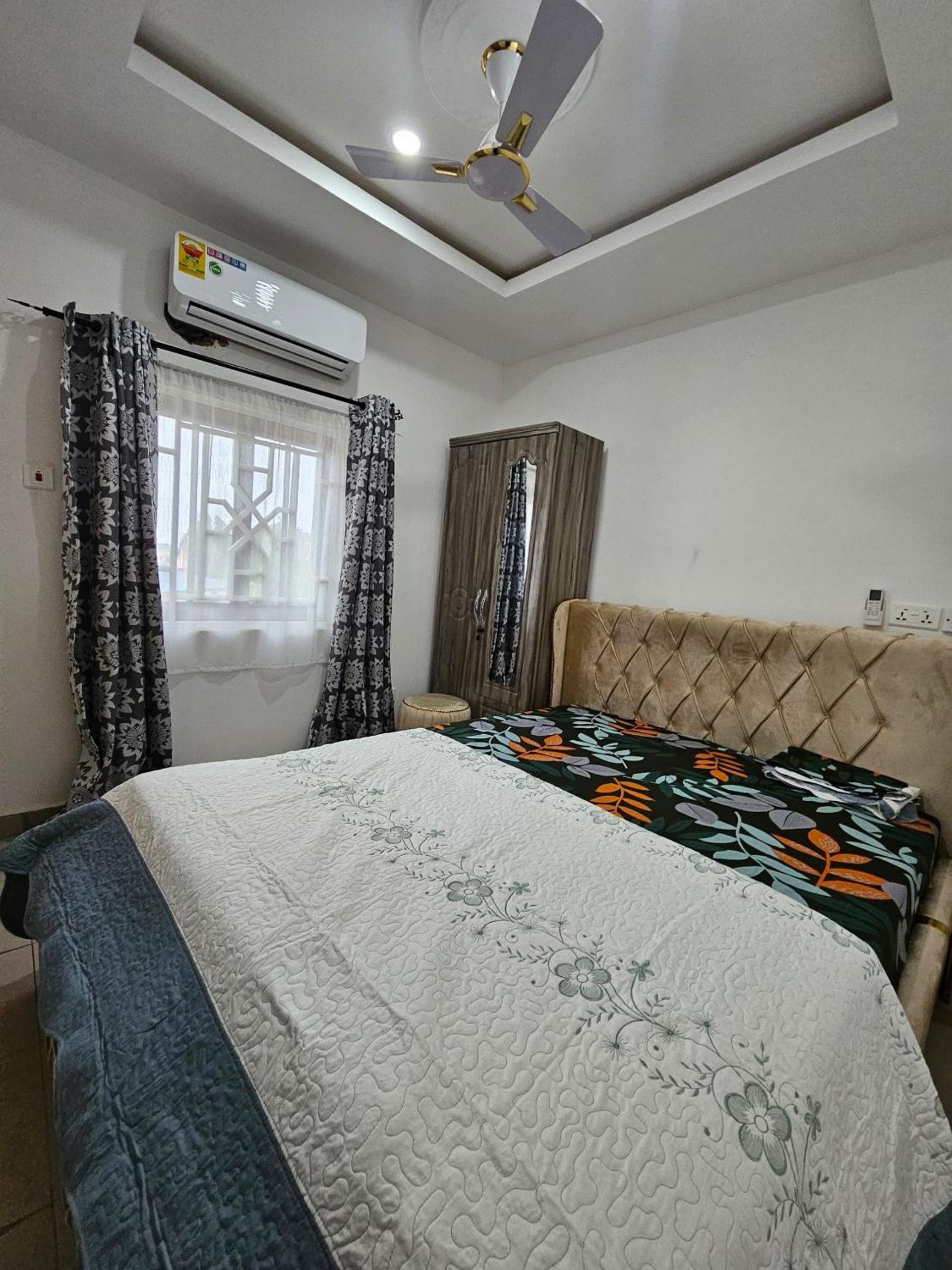 Tuki Quarter