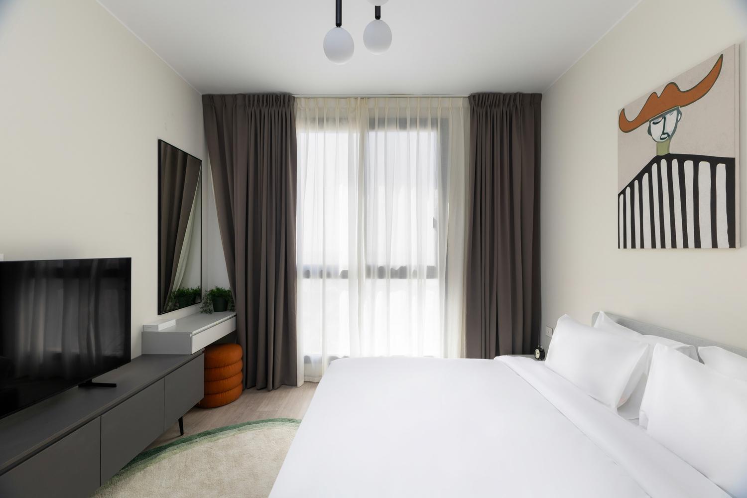 Brassbell l Sheikh Zayed l Aeon Towers
