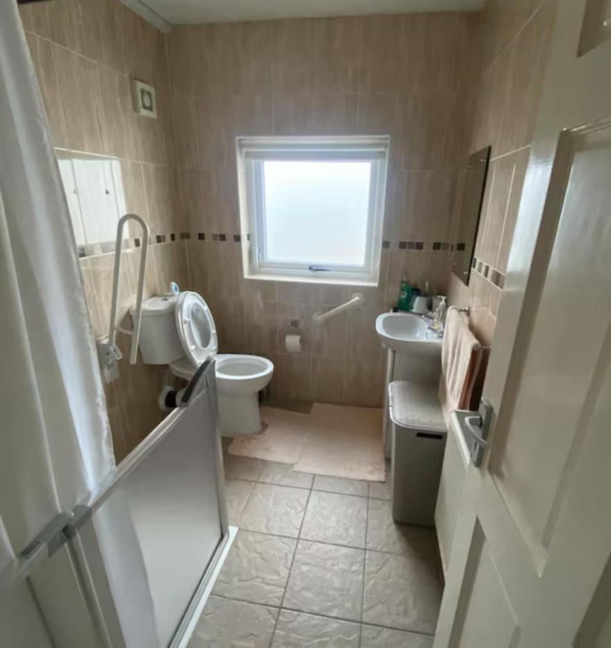 Private Room in Family Home