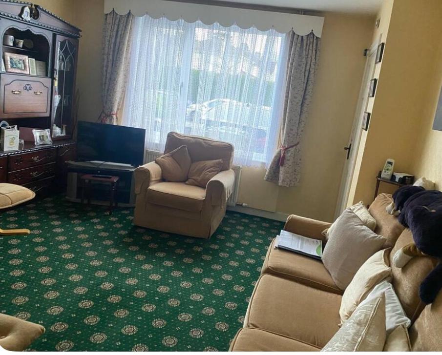 Private Room in Family Home