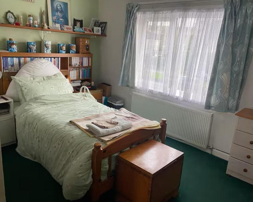 Private Room in Family Home