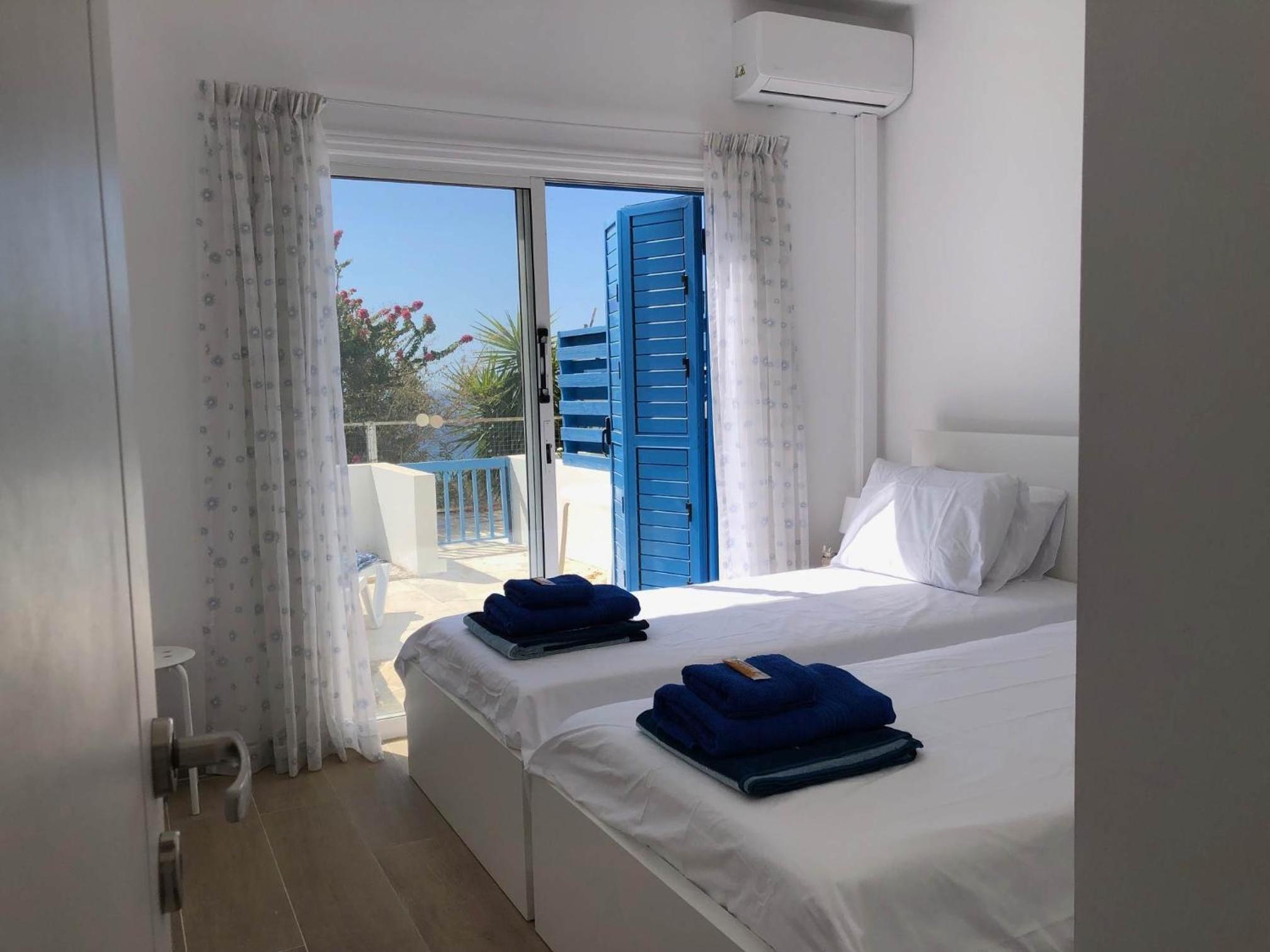 Ikaria Village Magnificent 2 bed with sea views