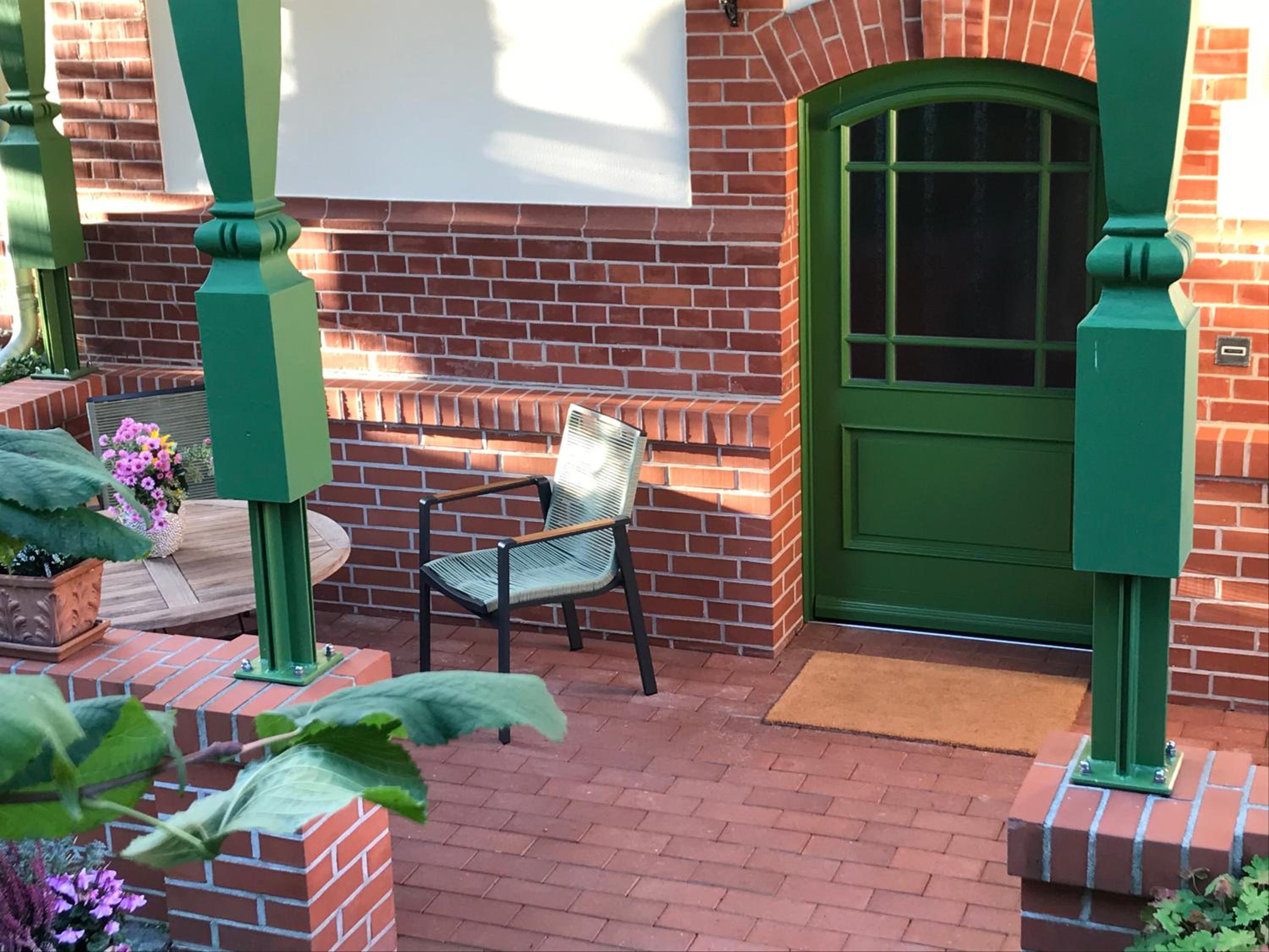 Villa Daries - Ferienwohnung mit eigenem Müritzstrand
