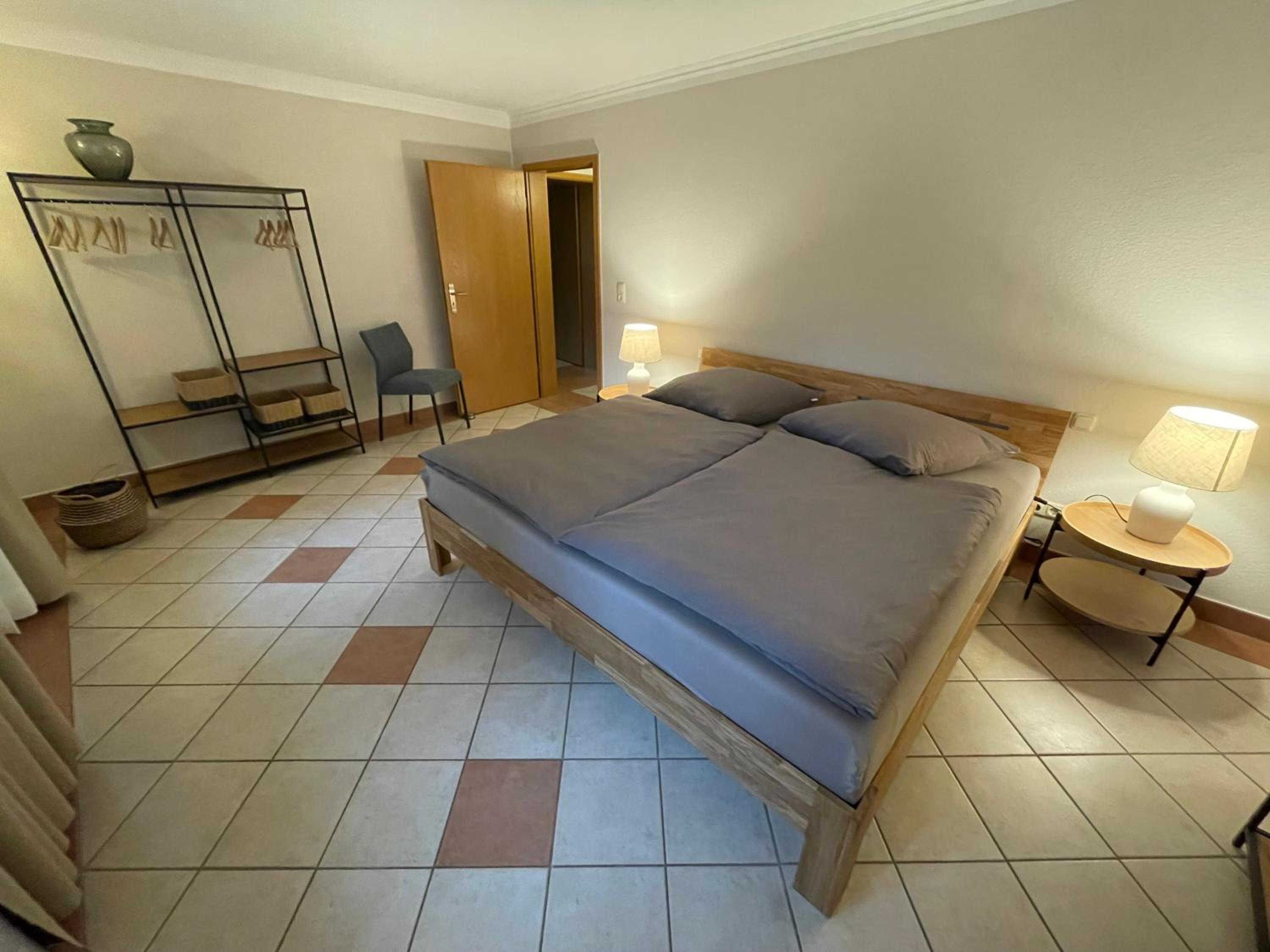 Villa Daries - Ferienwohnung mit eigenem Müritzstrand