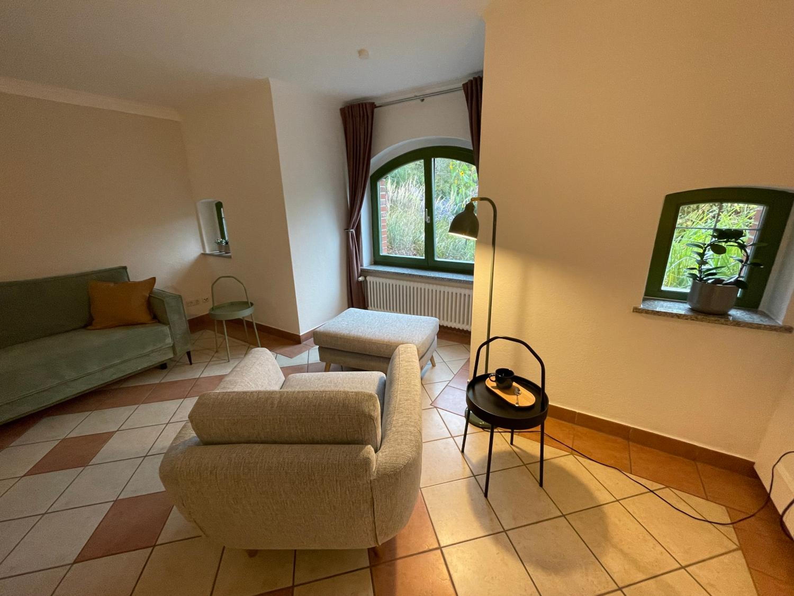Villa Daries - Ferienwohnung mit eigenem Müritzstrand