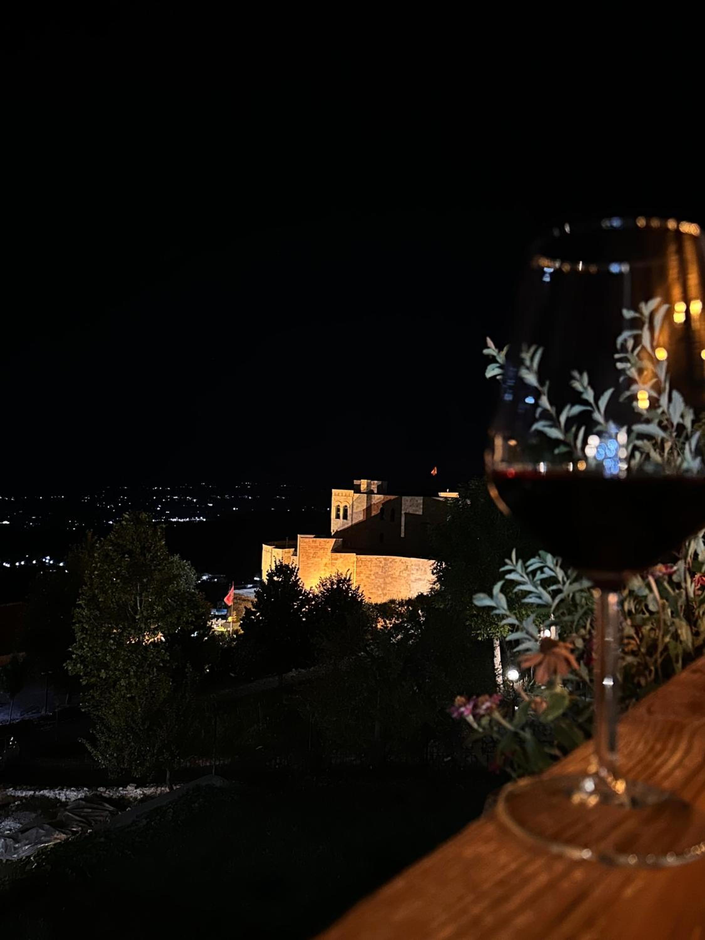 Rooms Merlika -Inside the Castle-