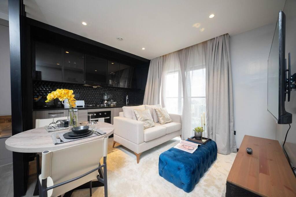 Escada Blessings luxurious 1 bed