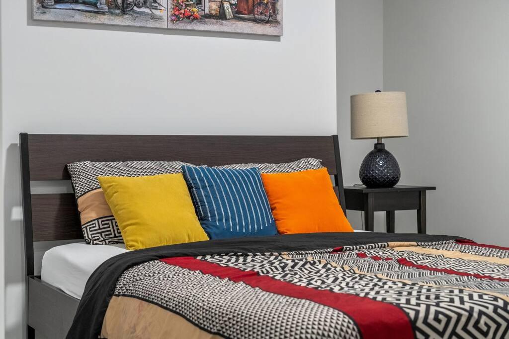 Perfect Stay 2 Bedroom Basement Suite