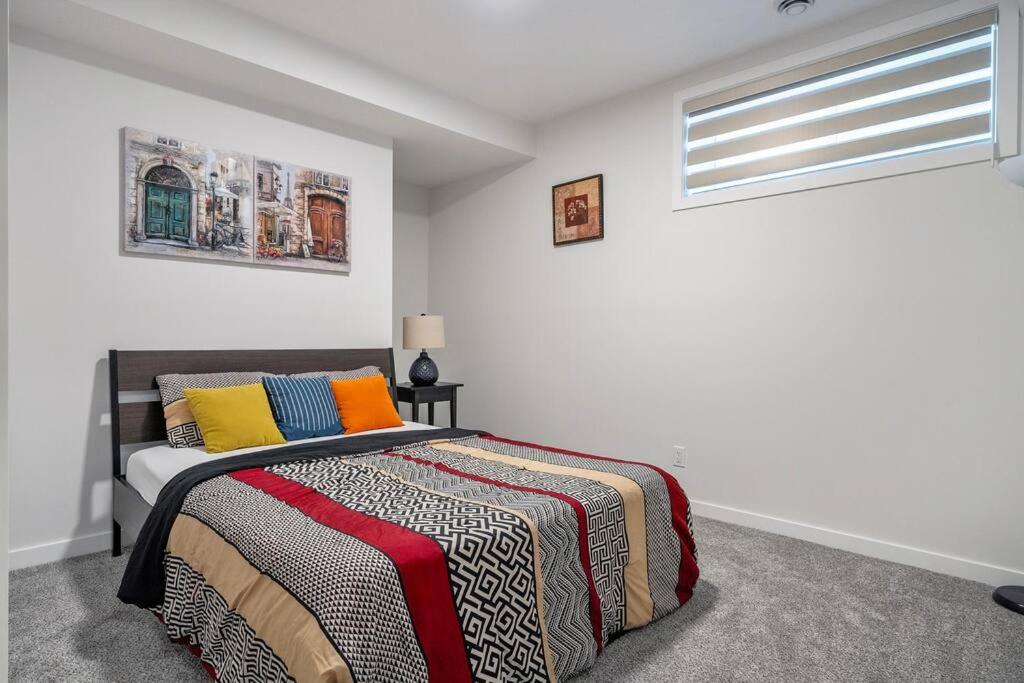 Perfect Stay 2 Bedroom Basement Suite