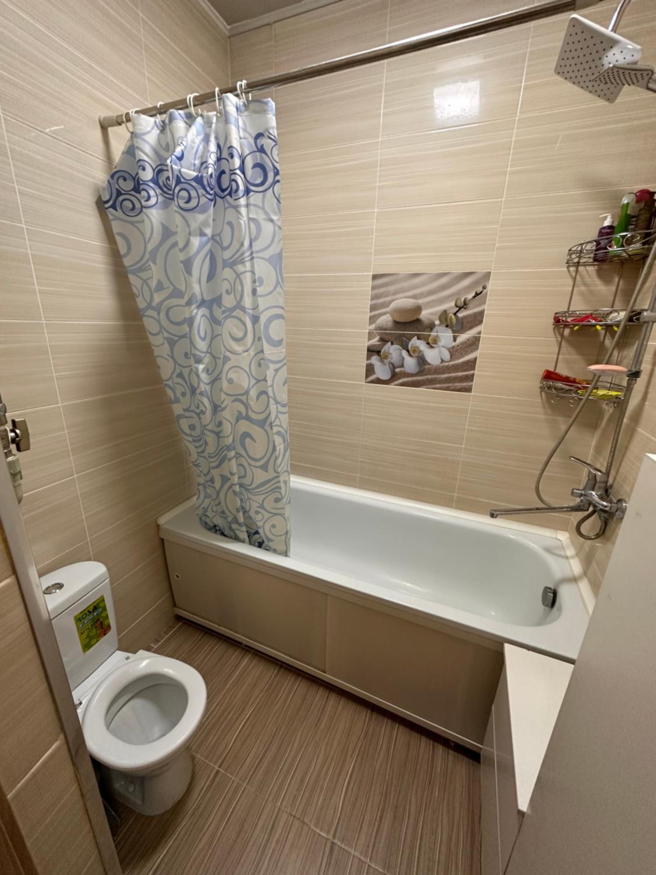 Room for Rent in City Center, Bishkek, Kyrgyzstan view 5