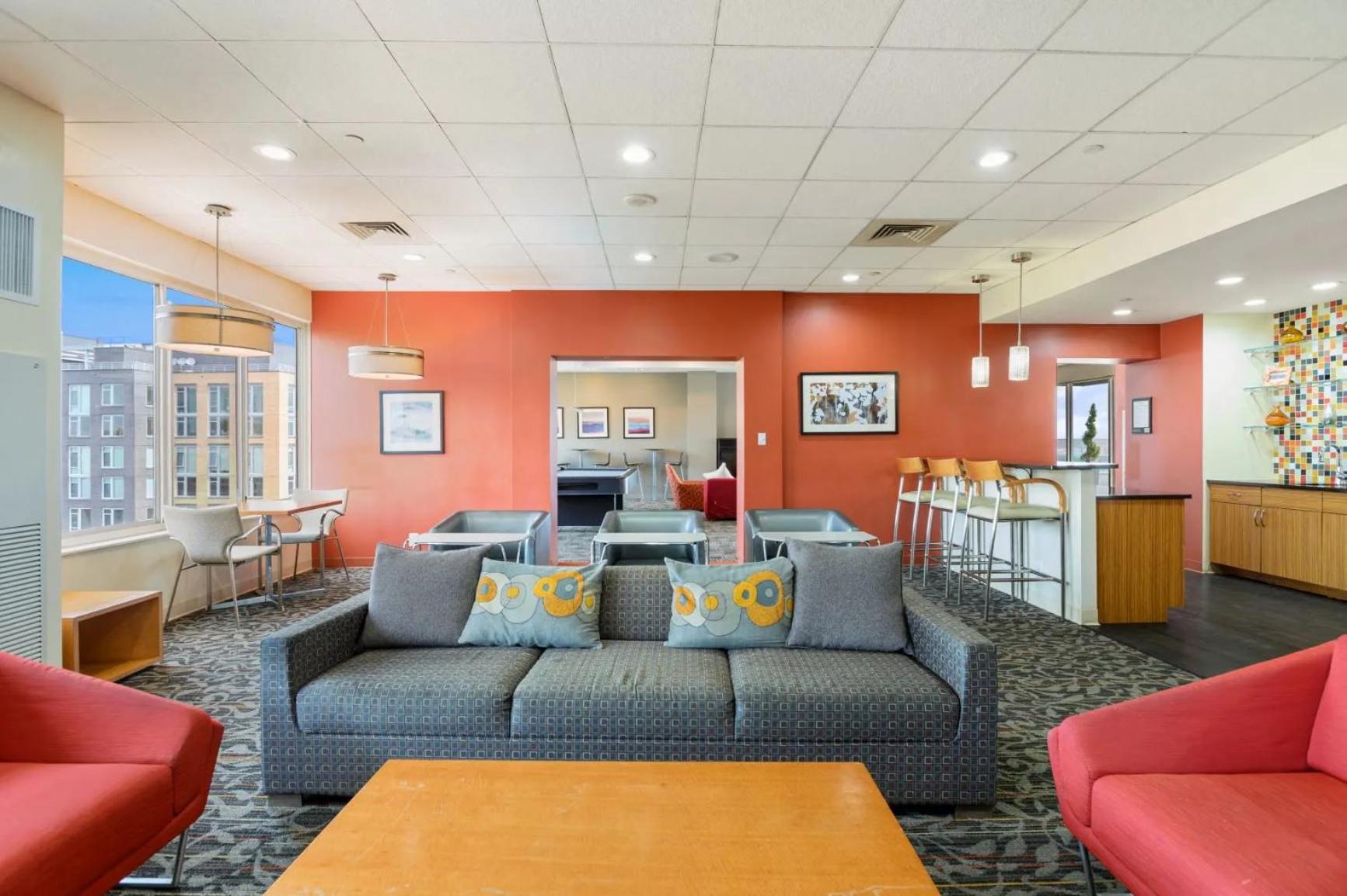 lounge