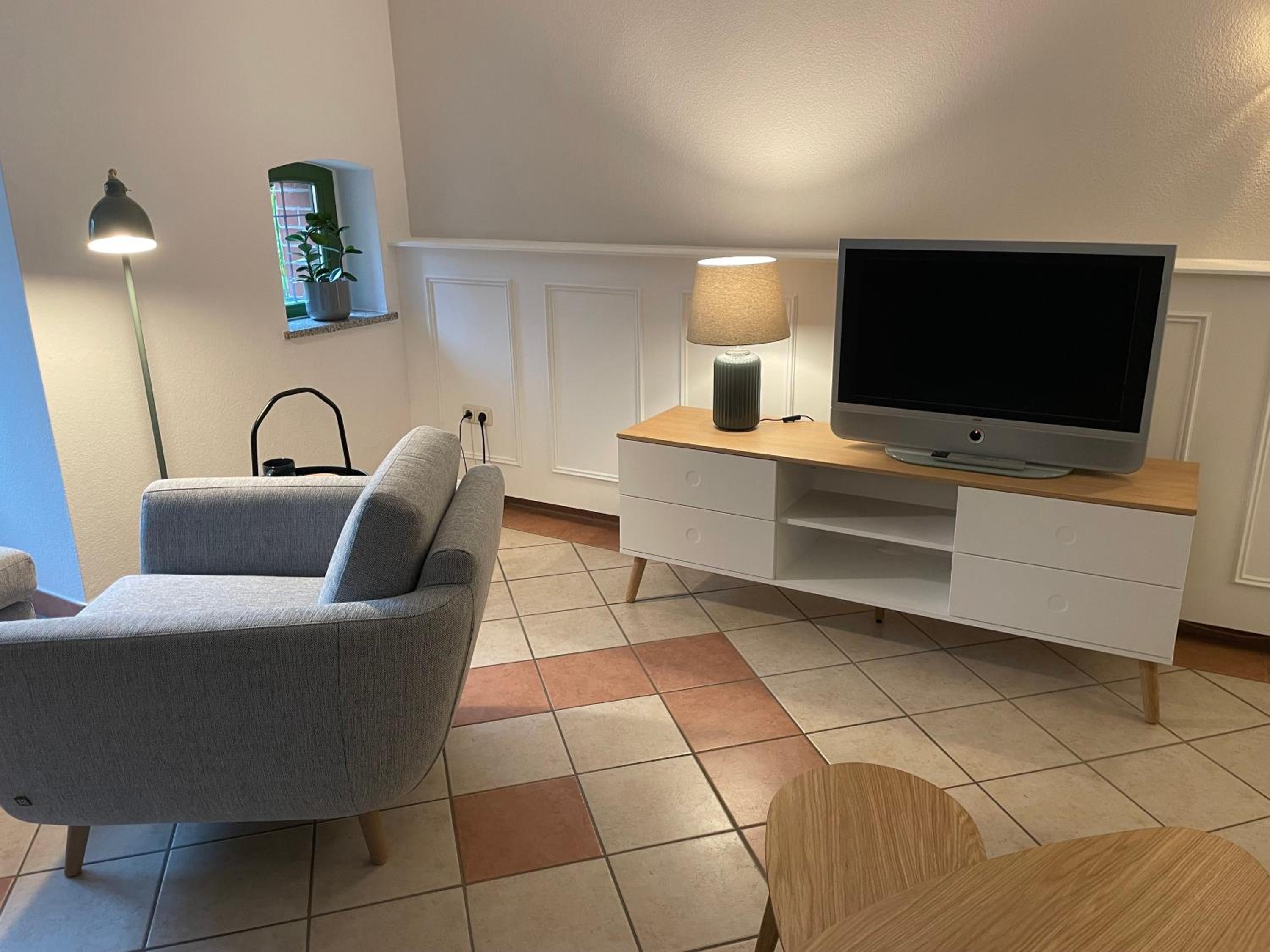Villa Daries - Ferienwohnung mit eigenem Müritzstrand
