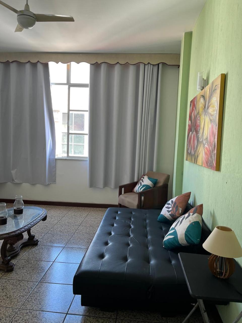 Confortavel com vista do Canal, tudo a pé
