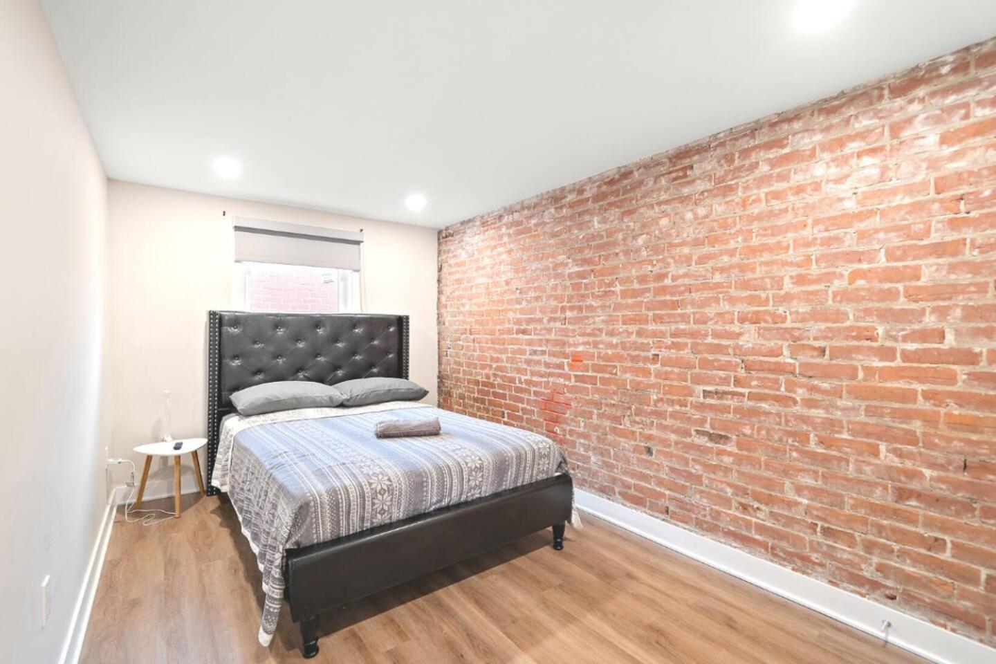 Fancy 3 BDR in Heart of Plateau B