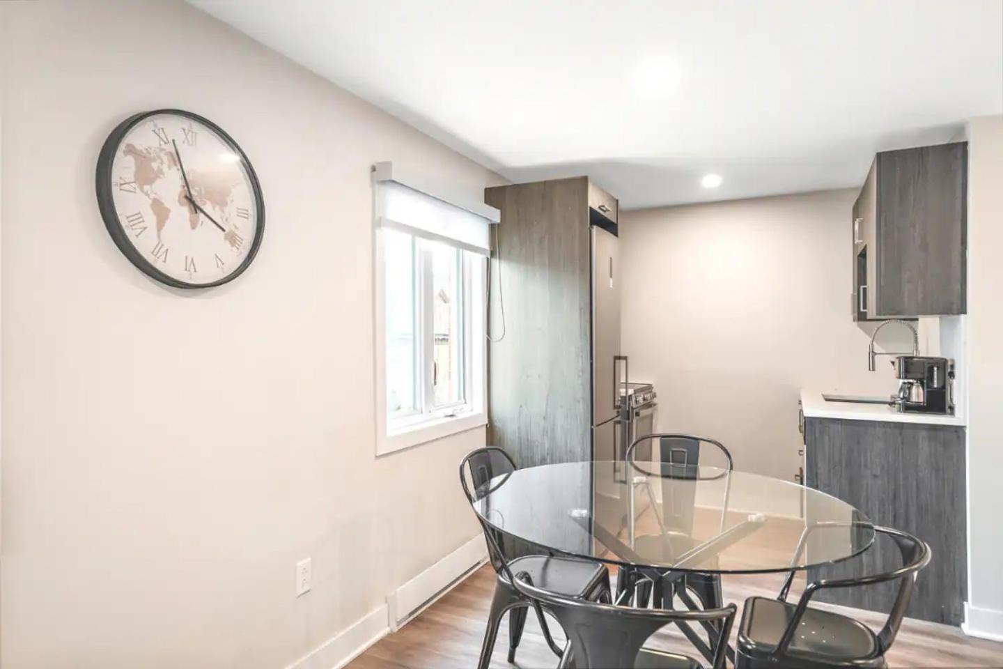 Fancy 3 BDR in Heart of Plateau B