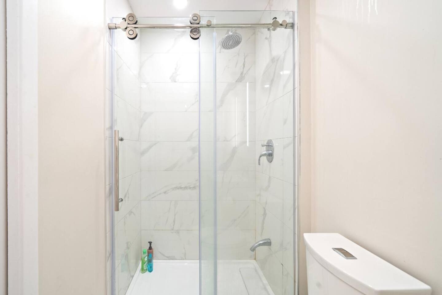 Fancy 3 BDR in Heart of Plateau B