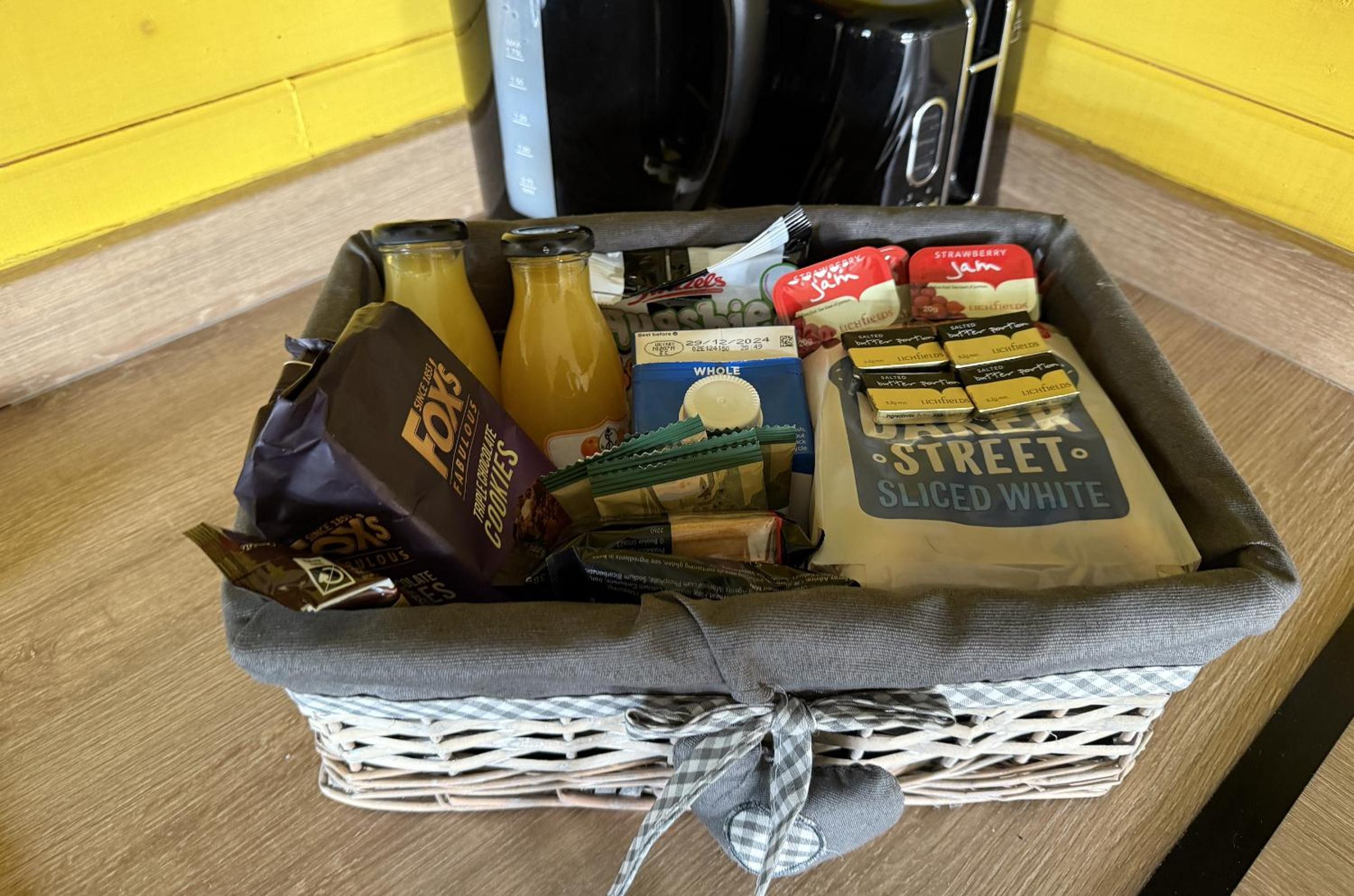 Stroud Vacations - Cherry Tree Glamping - Property Image 24