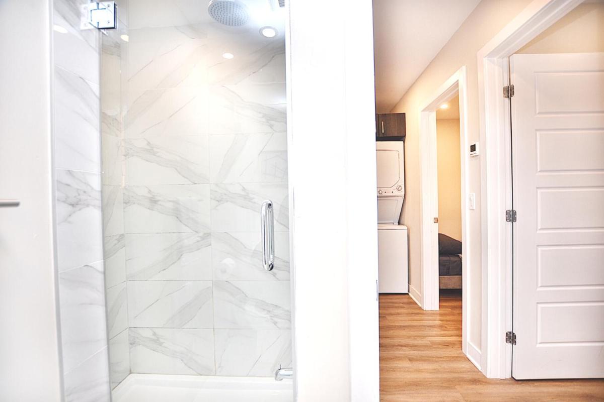 Elegant 3BDR in Heart Of Plateau 8B