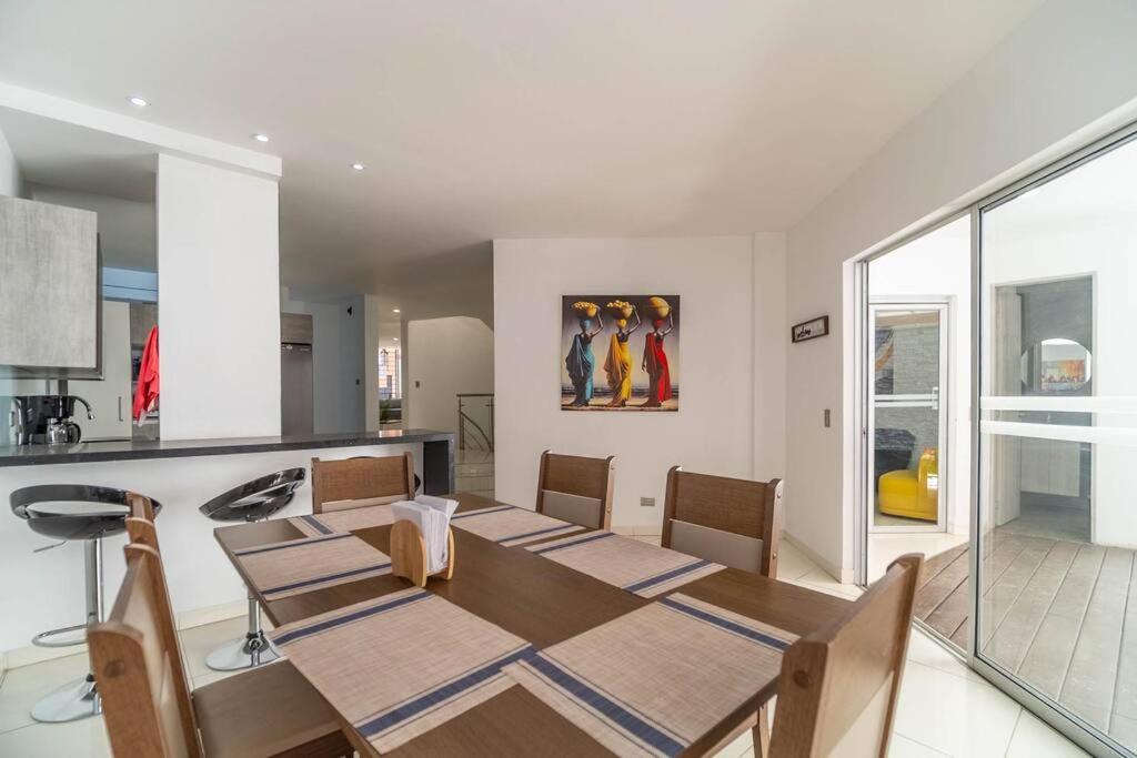 Huge Medellín Home