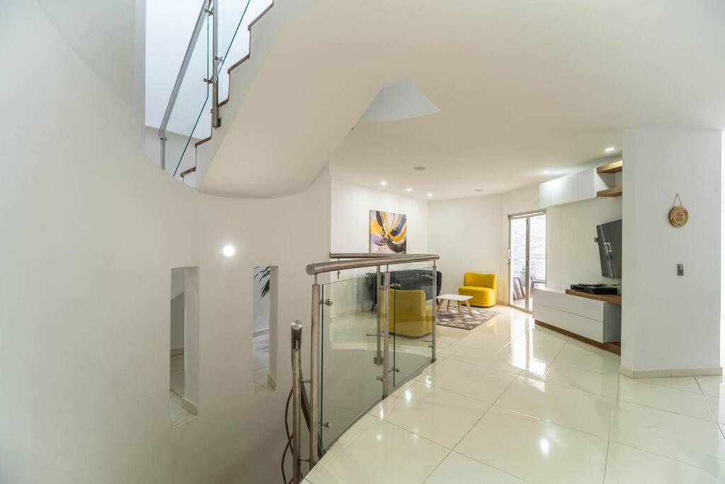 Huge Medellín Home