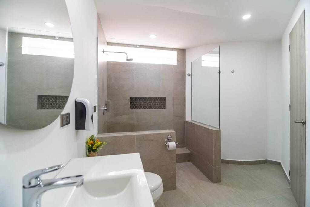 Huge Medellín Home
