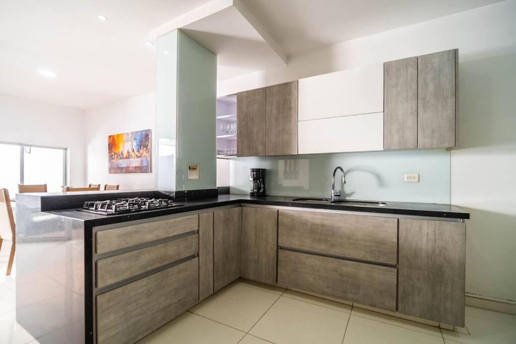 Huge Medellín Home