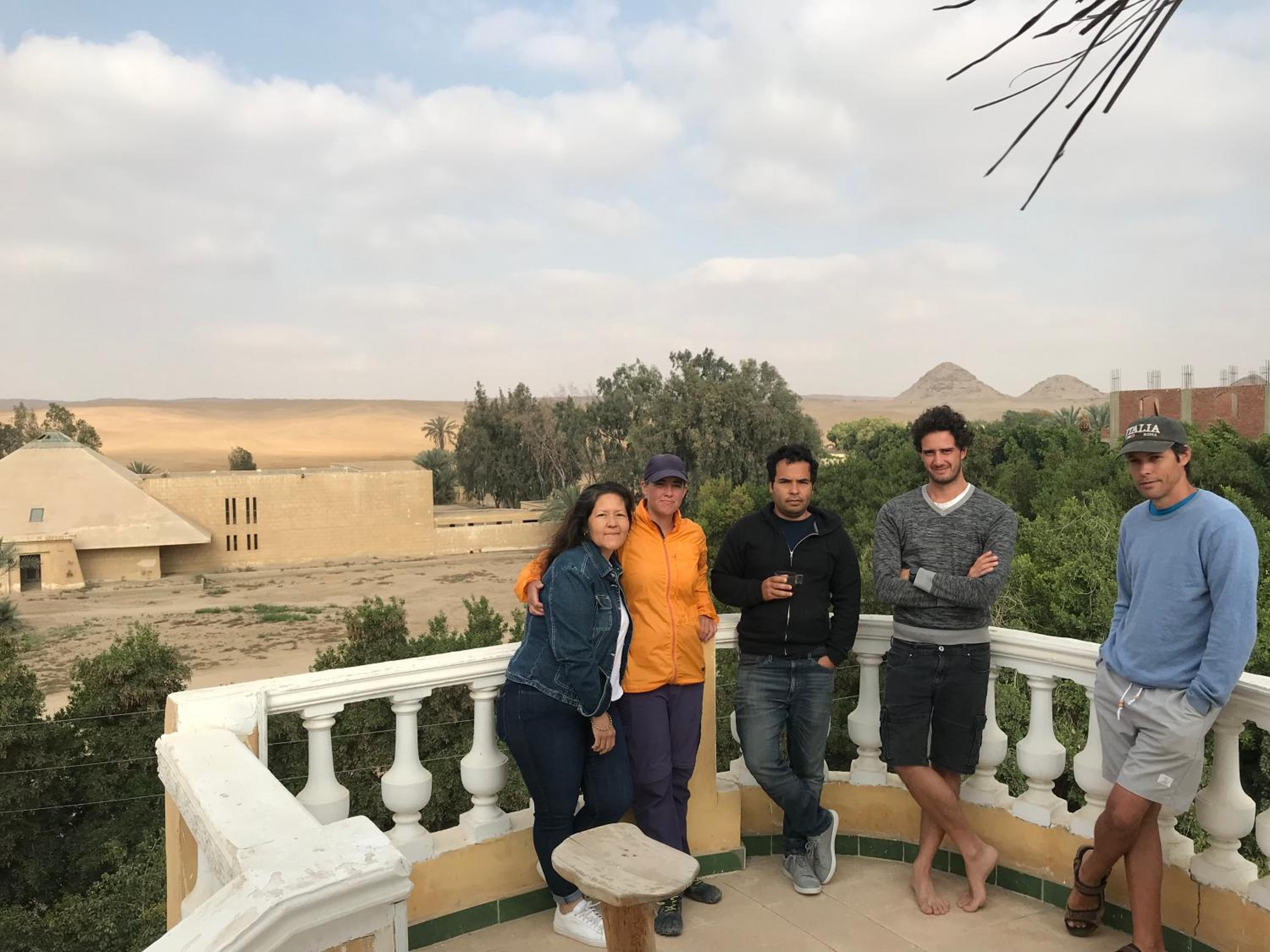 Sakkara pyramid inn hotel