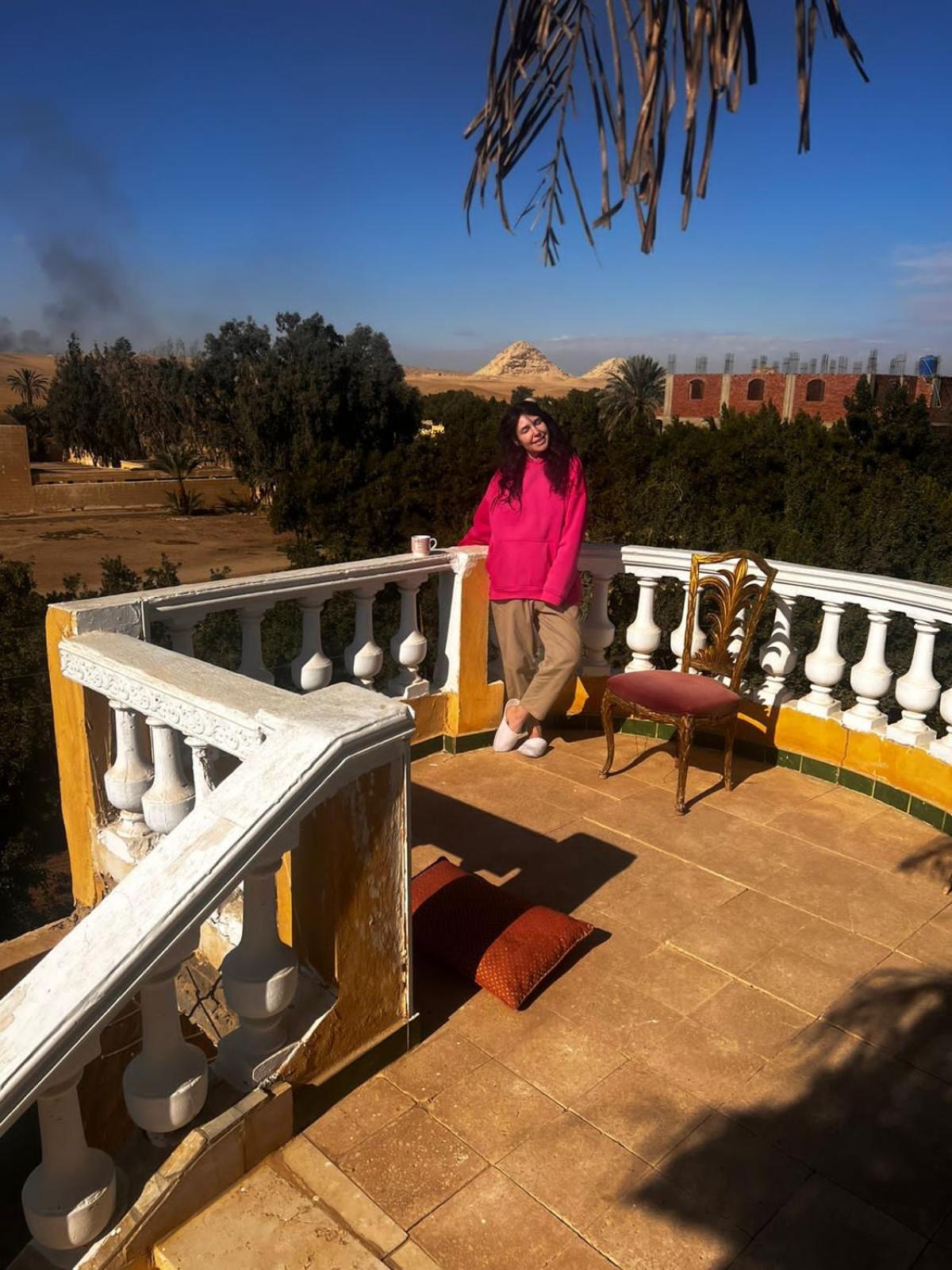 Sakkara pyramid inn hotel