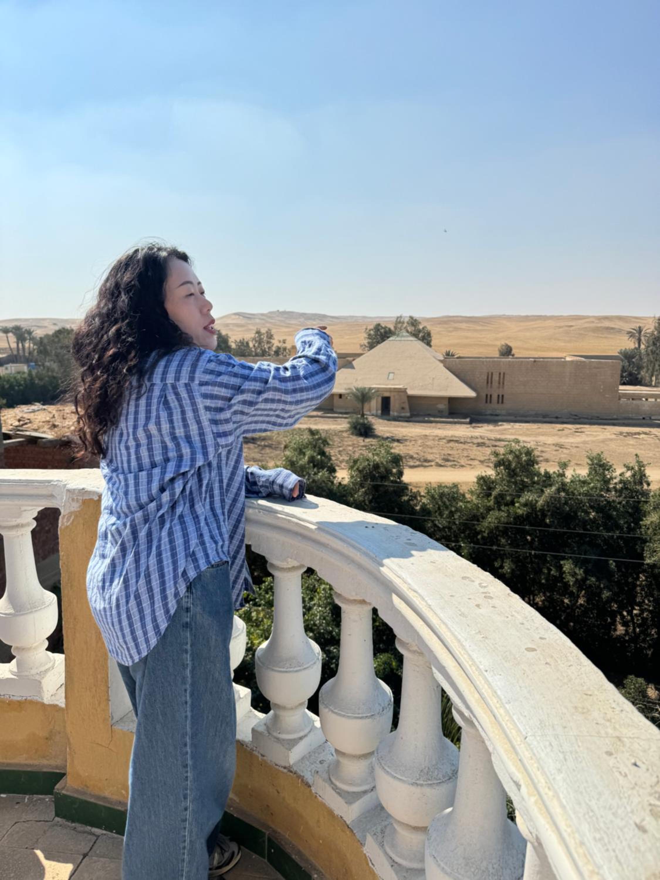 Sakkara pyramid inn hotel
