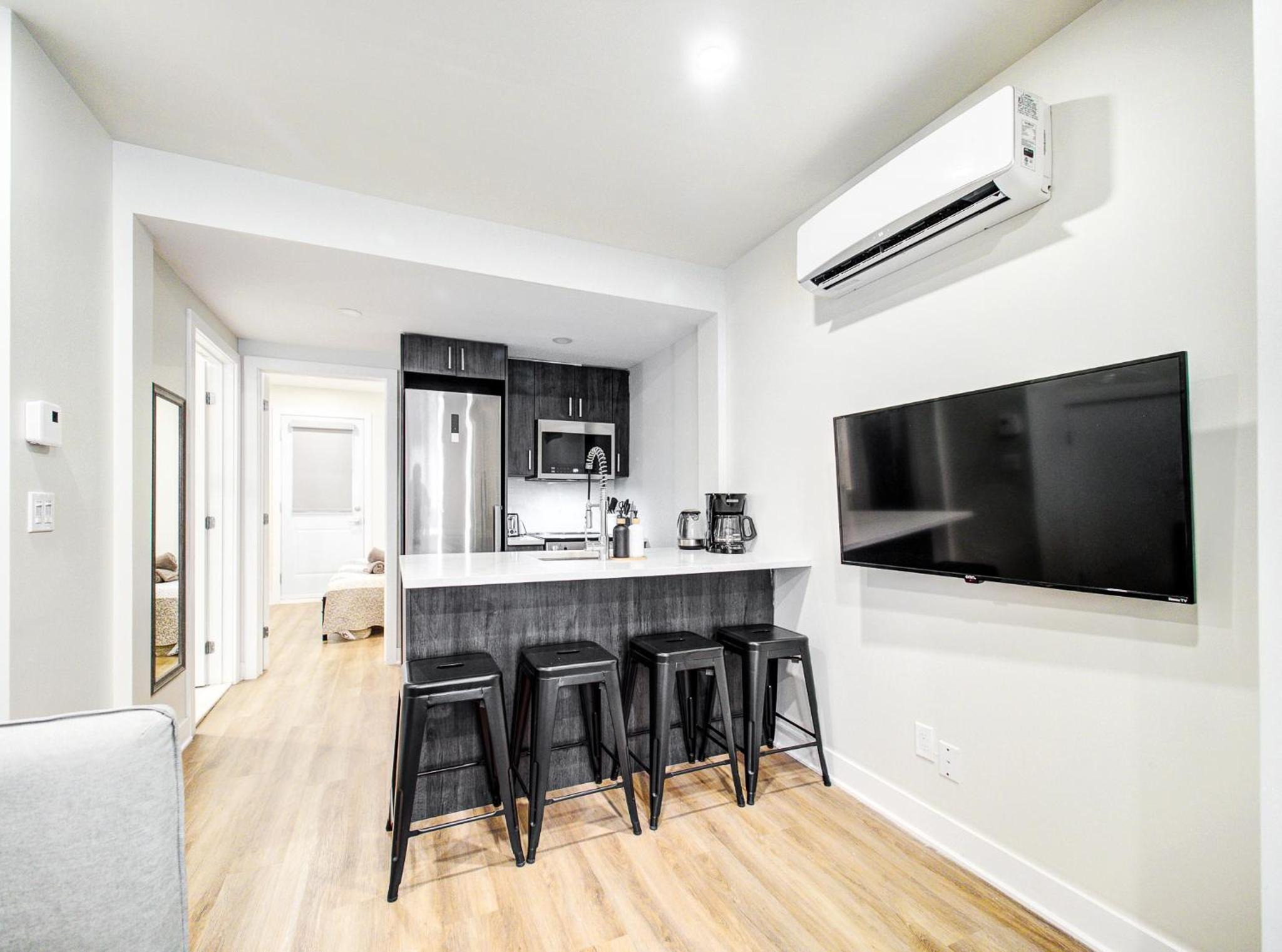 Amazing 1 BDR Heart Of Plateau A