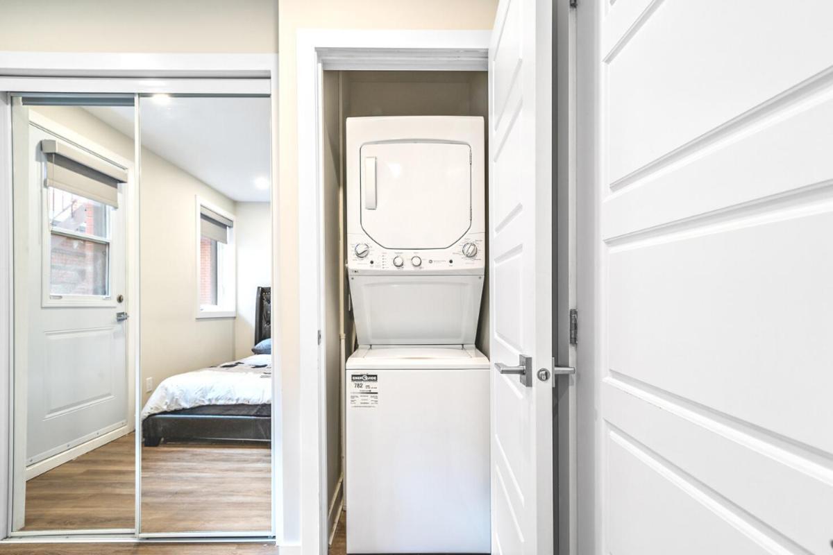 Elegant 1BDR in Heart Of Plateau B