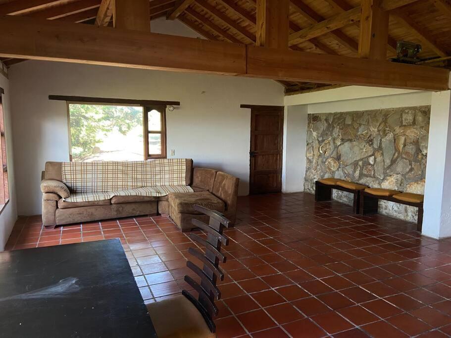 Casa de campo cerca a villa de Leyva