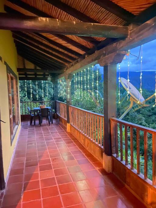 Casa de campo cerca a villa de Leyva