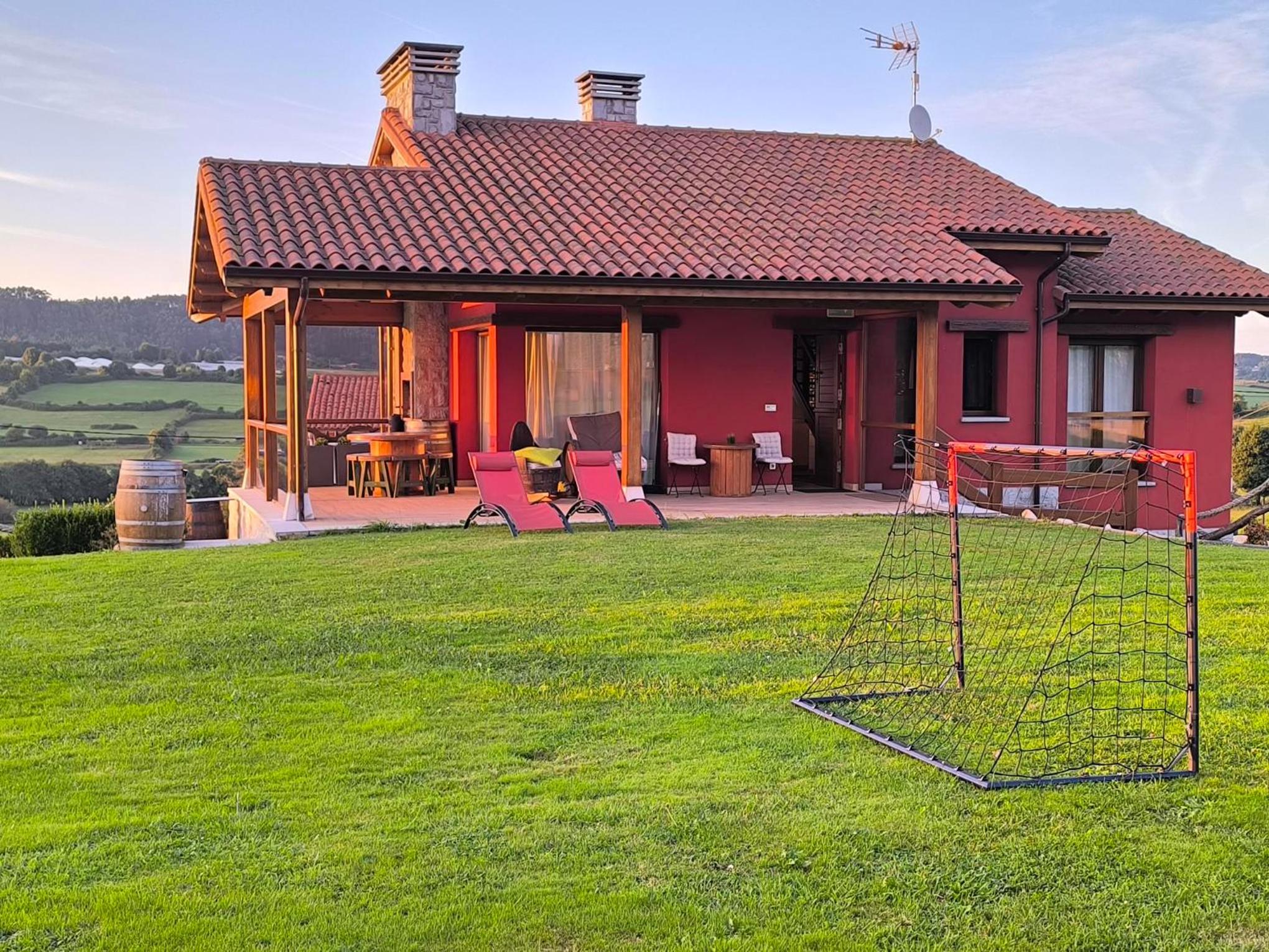 Casa a 5 km Gijón view 3