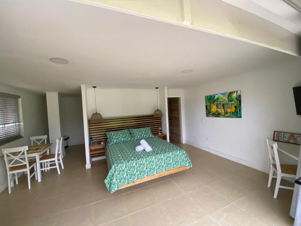 Savannah House