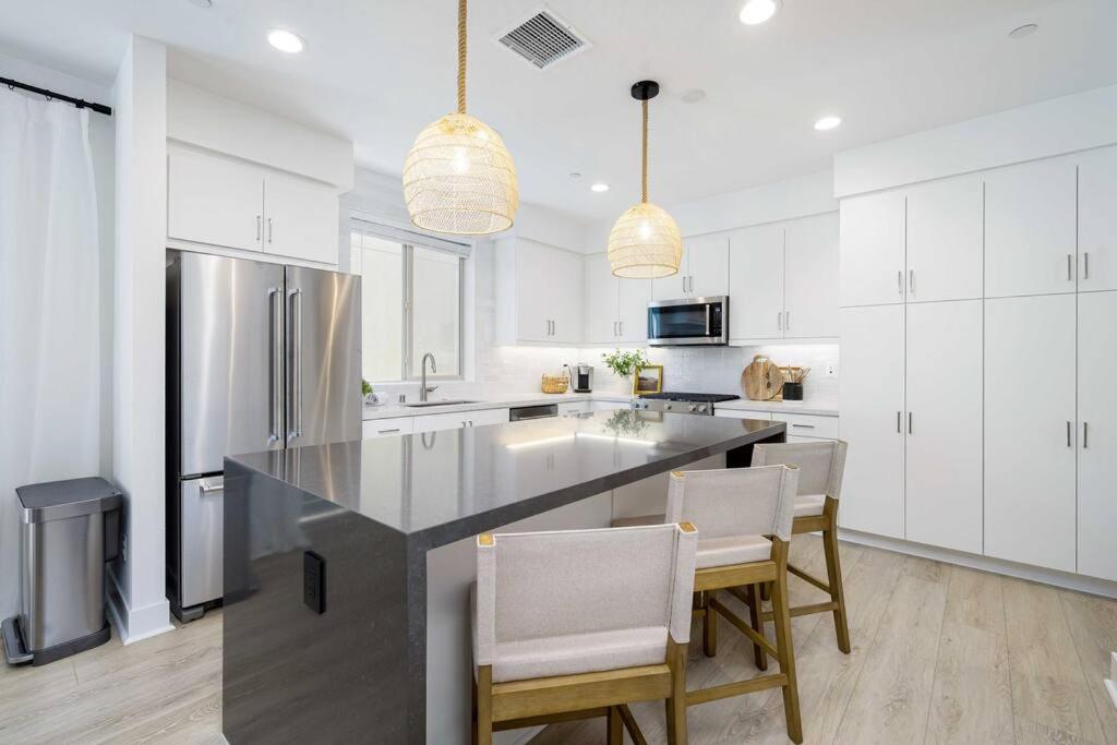 Endless Horizons, A New 3-bedroom house in the PGA West Signature Golf community with EV capabilty view 3