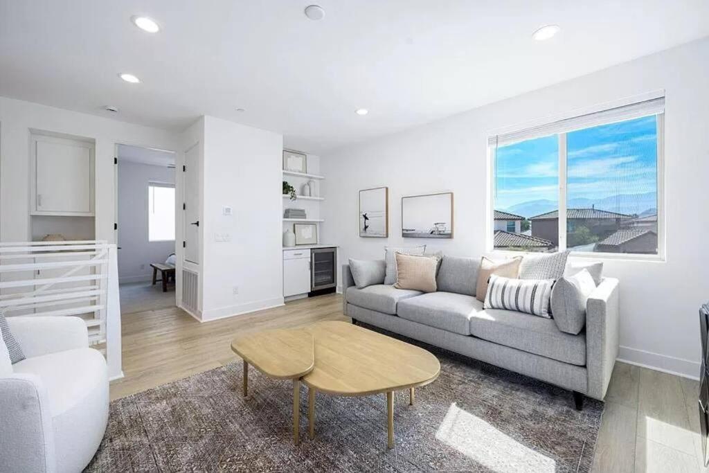 Endless Horizons, A New 3-bedroom house in the PGA West Signature Golf community with EV capabilty view 4