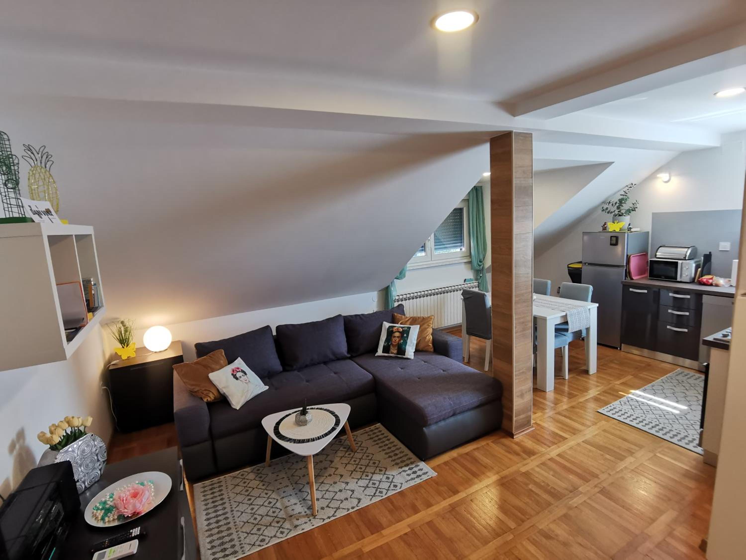 Apartmani Jastreb 2